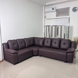 Sofa L Madellin Brown – Kenyamanan Modern Elegan untuk Ruang Tamu